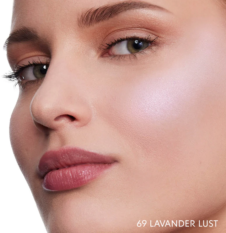 Yves Saint Laurent - Make Me Blush - Bold Blurring Blush